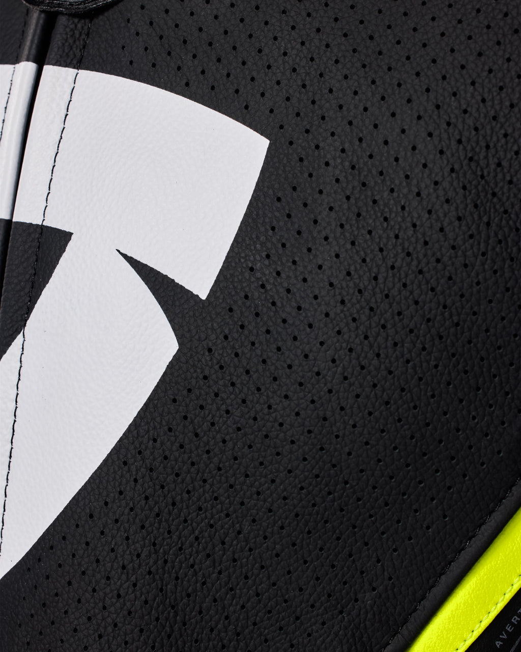 One Piece Argon 3 | Black-Neon Yellow - Detail