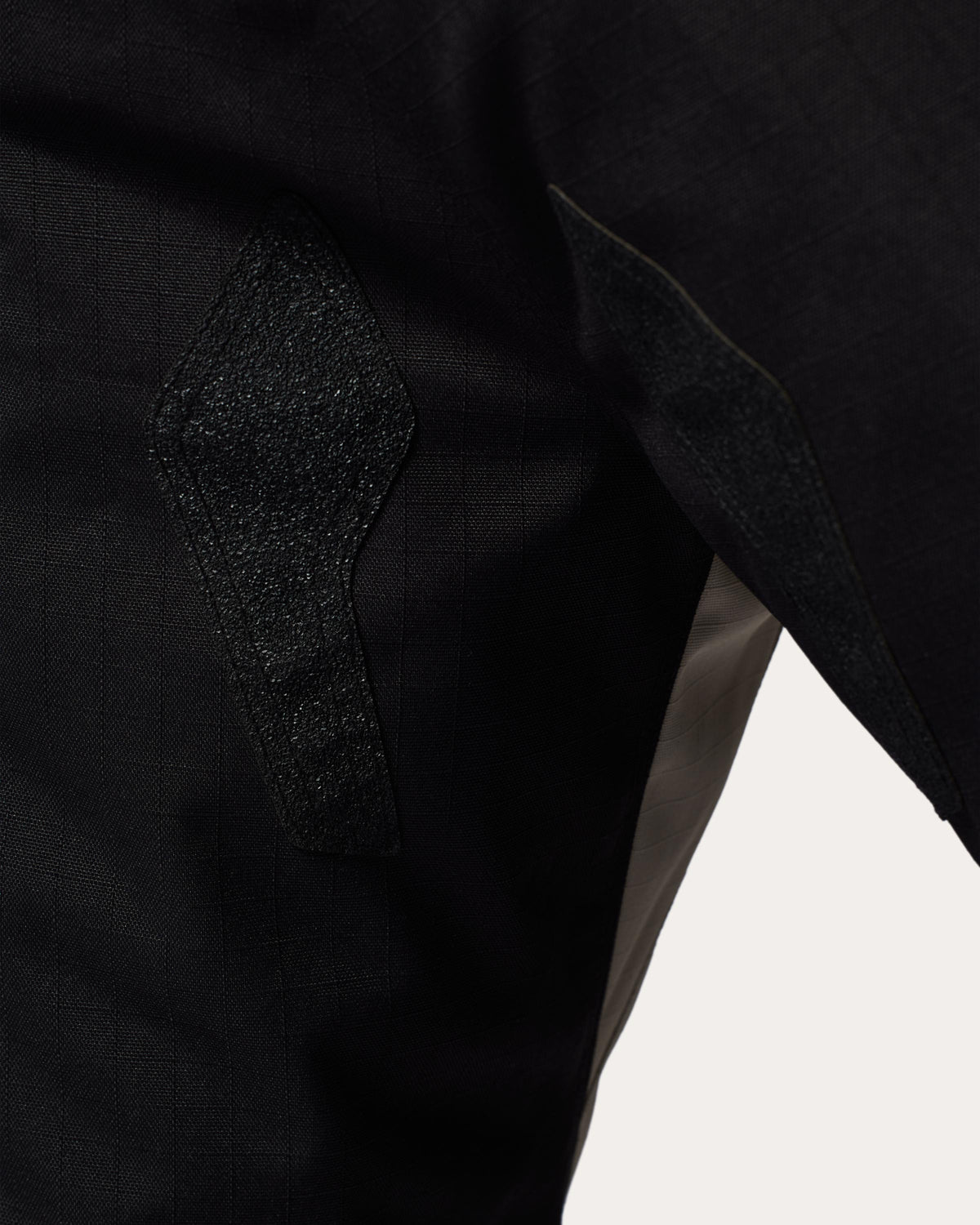 Pants Convergent H2O | Sand-Black - Detail