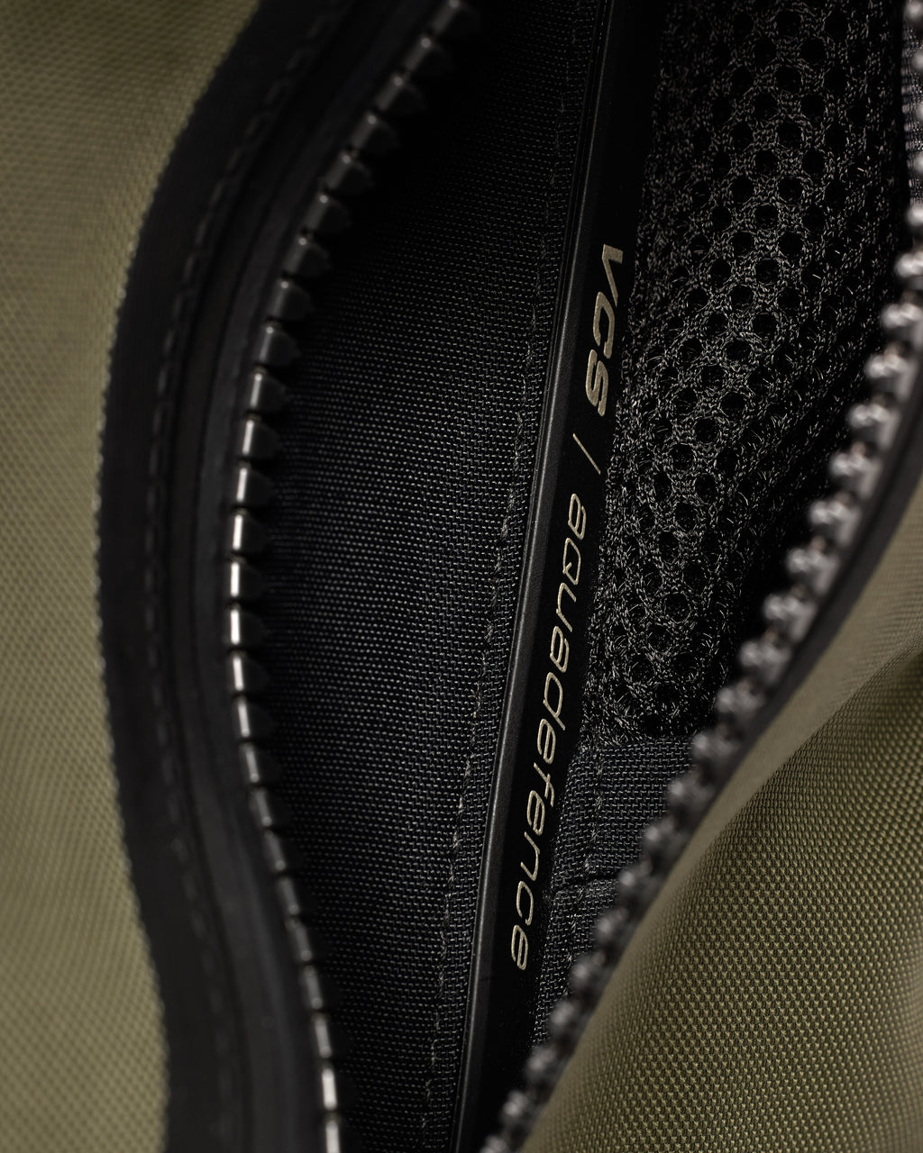 Jacket Dominator 3 GTX | Silver-Anthracite - Detail