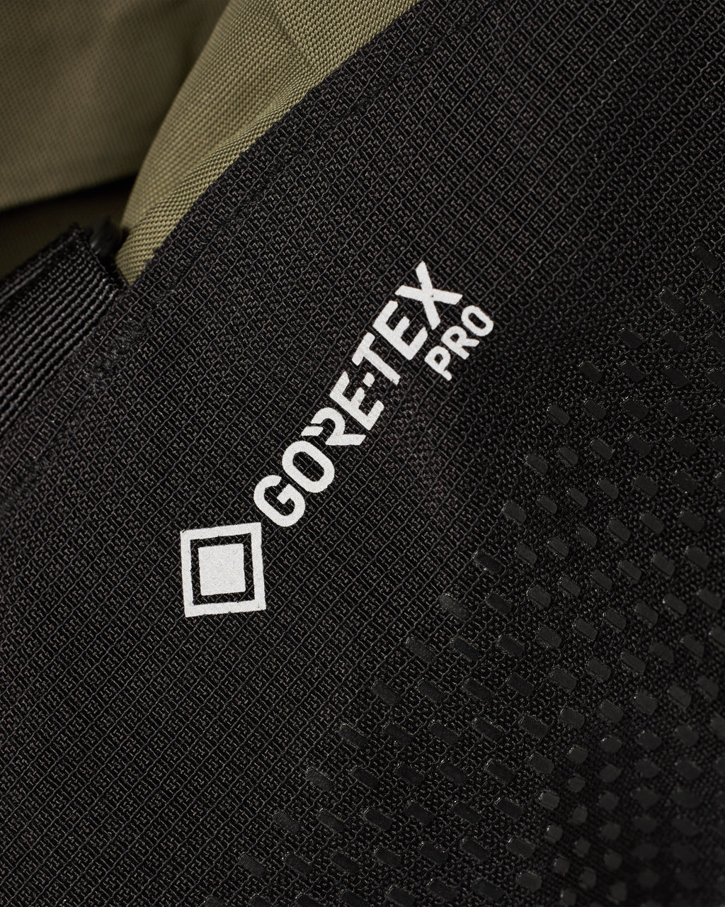 Jacket Dominator 3 GTX | Silver-Anthracite - Detail
