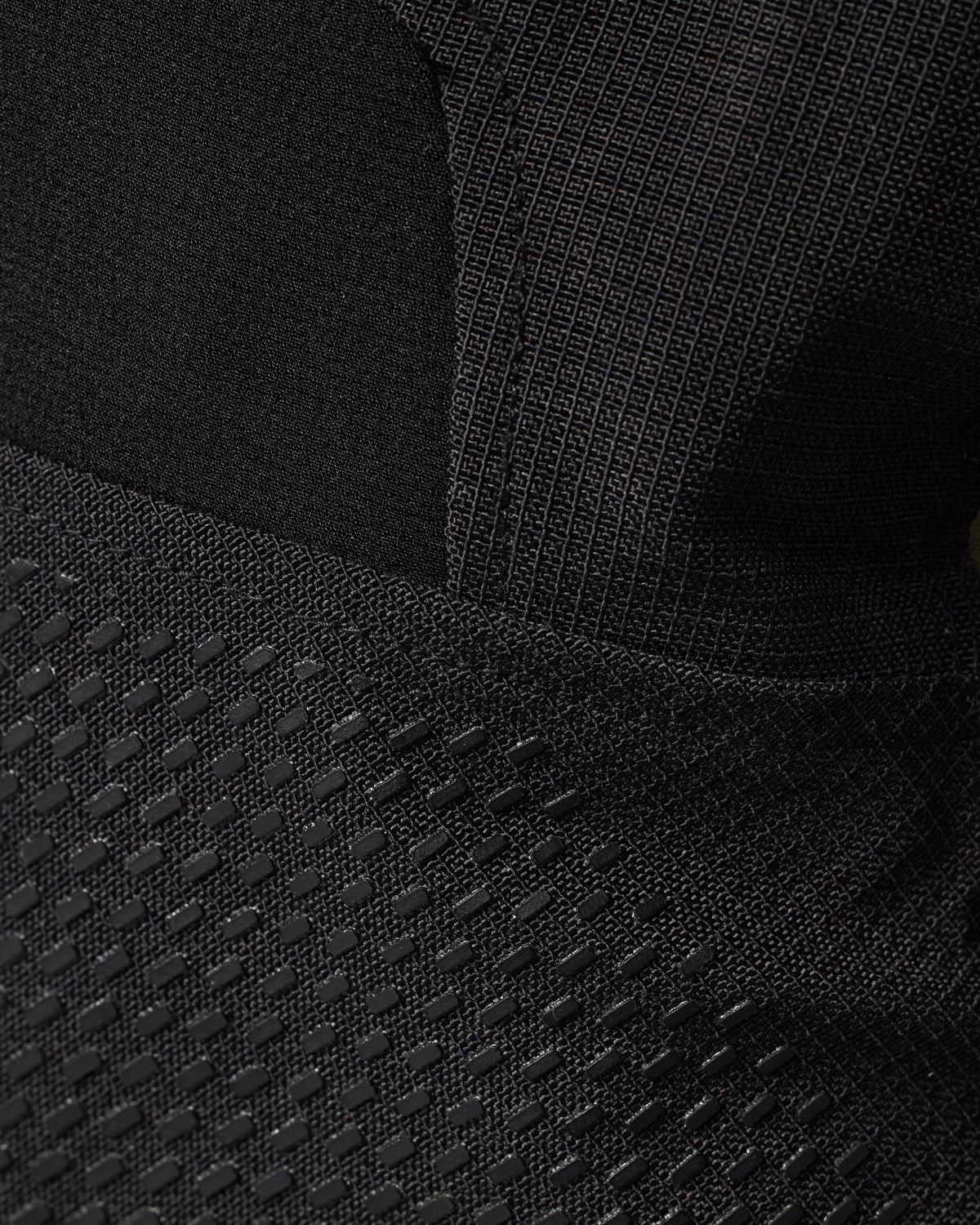 Jacket Dominator 3 GTX | Black-Dark Green - Detail