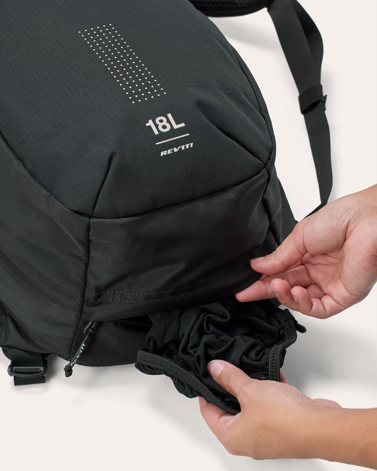Backpack Traject | Black-Red - Detail