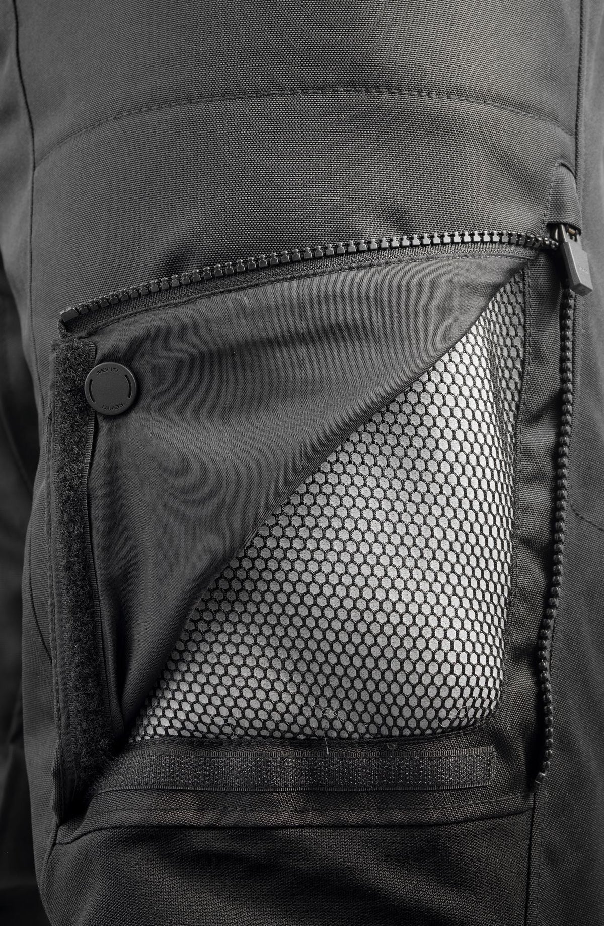 Jacket Defender 3 GTX | Red-Blue - Detail