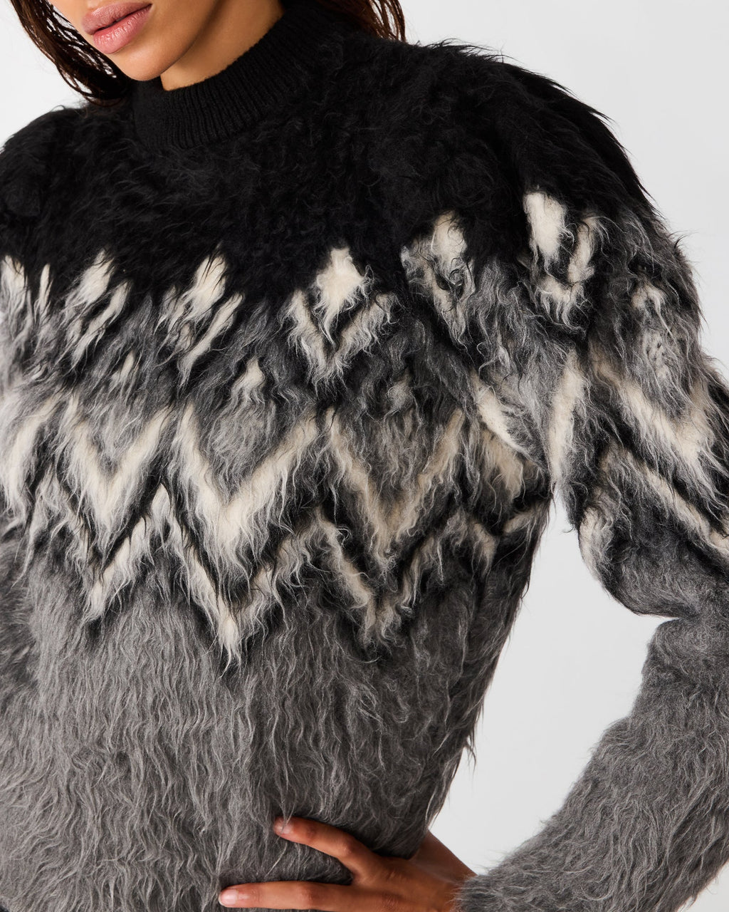 MORA SWEATER BLACK MULTI